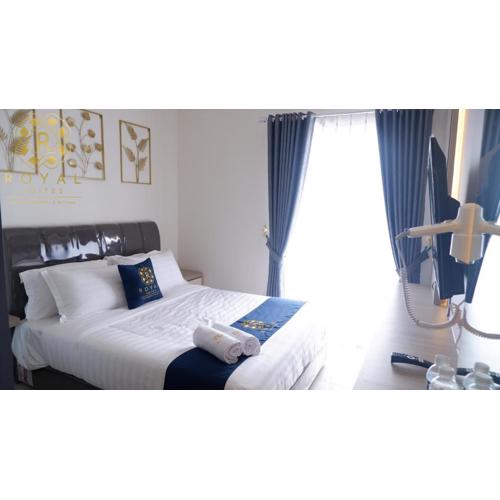 Royal Suites Studio 28th Floor - Citra Plaza Nagoya Apartment