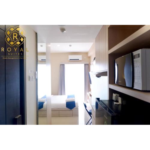 Royal Suites Studio 38QZ - Citra Plaza Nagoya Apartment