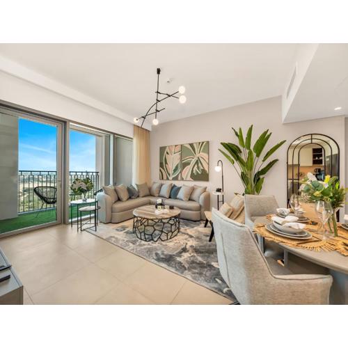 Royal Vista at Downtown Views II - Dubai City Views - Brand New Luxury 2BR Apartment