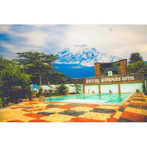 Royal Wonders Hotel