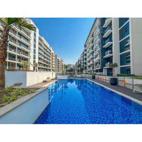 Royalton - Serene Studio Apt in the Heart of Meydan District