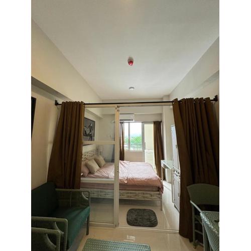 RRS Cabin, Primeworld District