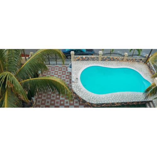 Rs villa 2 share apartment 100 mts to the beach and bus stop