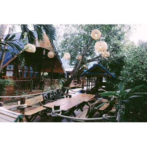 RuenNamyen Resort Amphawa