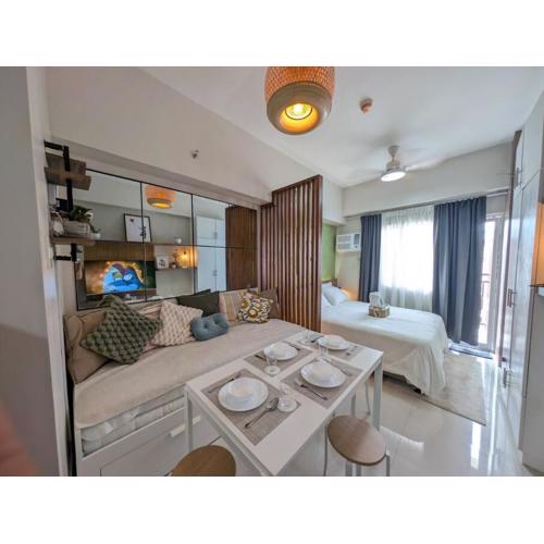 RufiRemy Cozy Hideaway PrimeWorld District Condo