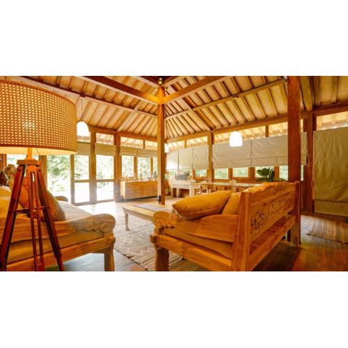 Rumah Bambu Gladek Dua