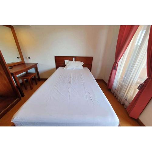 Rumah Eyang Tardjo Syariah Mitra RedDoorz