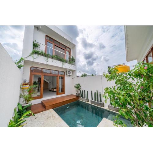 Rumah Fantasia Luxury Villa 2BR With Pool