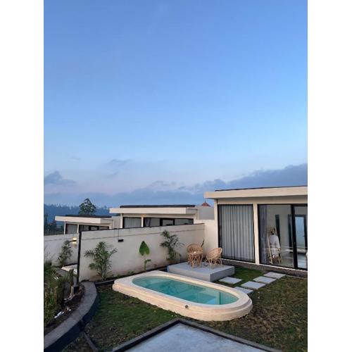 Rumah pinggan private pool