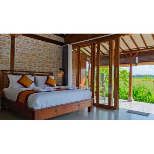 Rumah Tengah Sawah Bali