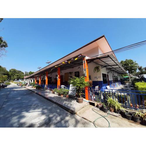 Runa Runa The Best Samed Island