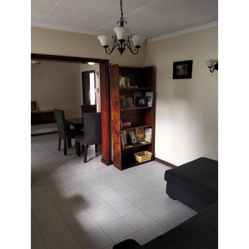 Runda Hill - Apartment with patio and terras