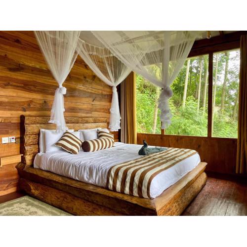 Rustic Cottage