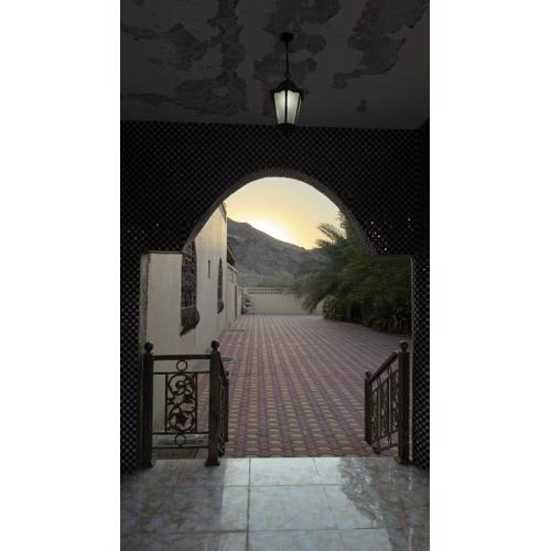 Rustic Mountain Oasis