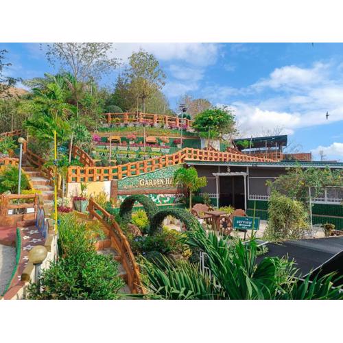 RVS Skyview and Nature Park