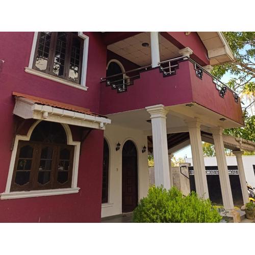 S and P Airport transit hostel and villa 01