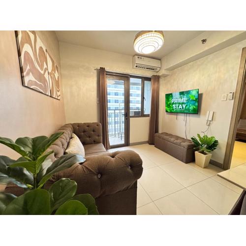 S Residences MOA 2BR with Balcony Room A820 near SMX & W Mall by Prime Stay