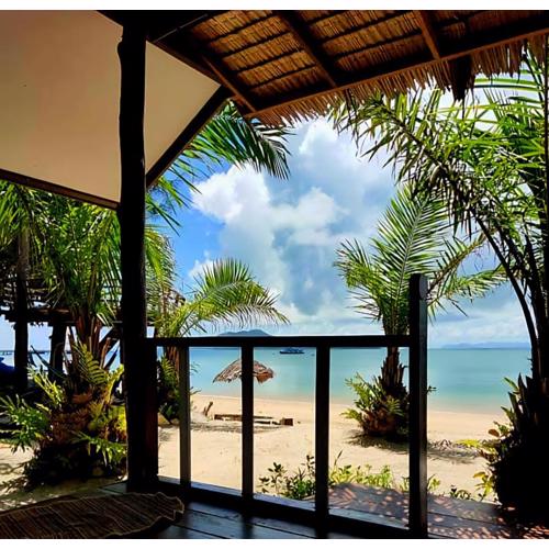 Sabai Sabai Beach Bungalows