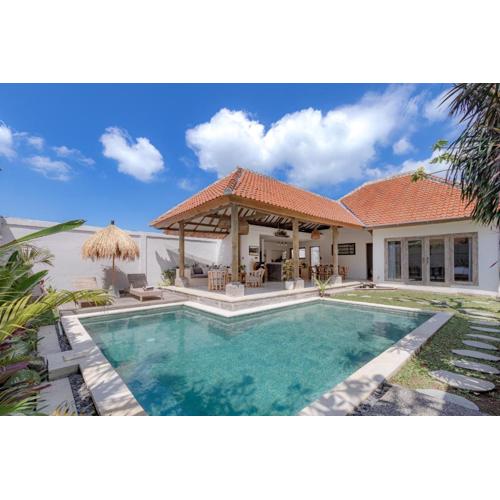 Saé Villa - Private Escape near Seminyak