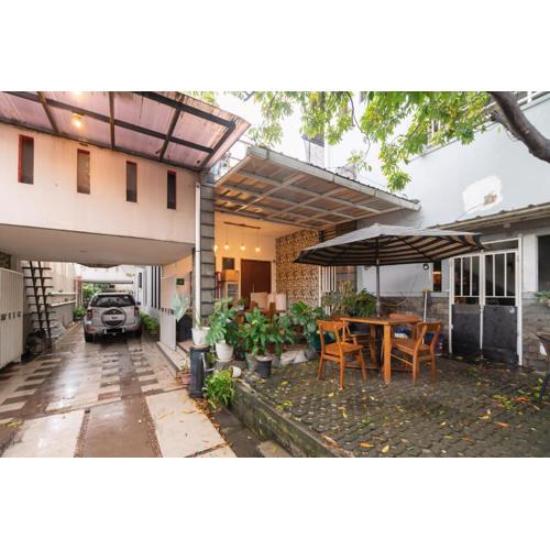 Safaraz Garden near Galaxy Bekasi Mitra RedDoorz