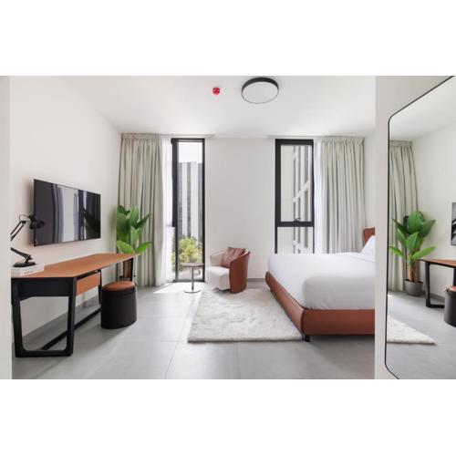 Sahab - Hermes Leather Home