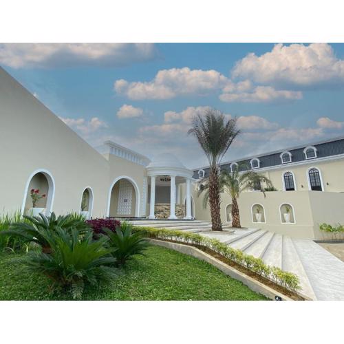 Sahid Azizah Syariah Hotel and Convention Kendari