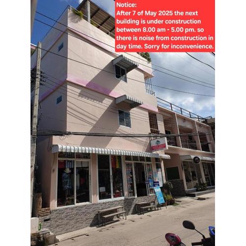 Sairee Center Guest House