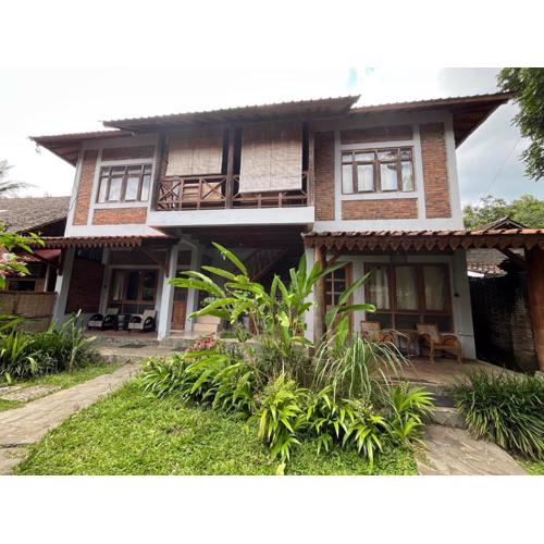 Saka Homestay Boutique & Cafe