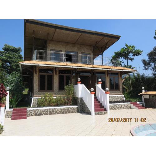 Salak Sunrise Homestead