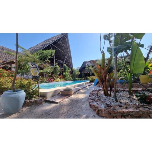 Salama & Mbuyuni Bungalows