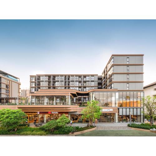 Salaya One Hotel & Service Apartment