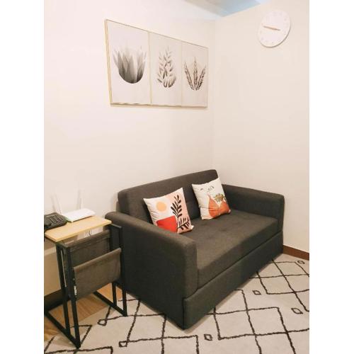 Sam Stays Stayscation