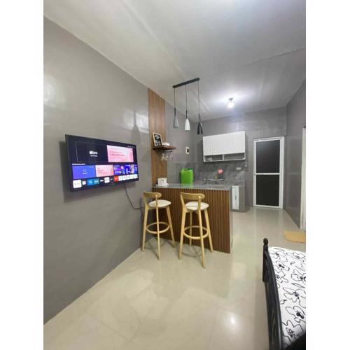 Sam transient and bucos havin