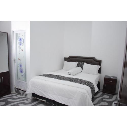 Samar Wulu Guest House Syariah Mitra RedDoorz near Ketapang