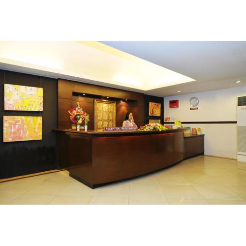 Sampaguita Suites JRG