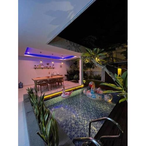 Sampai Villa Titik Temu