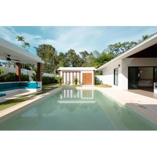 Samui Paradise Poolside Villa by Sea N' Rent