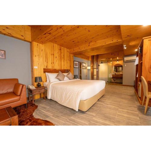 Sanae' Townhouse Chiang Mai