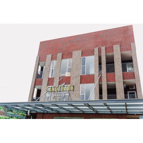 Sanctuary Hotel Slipi