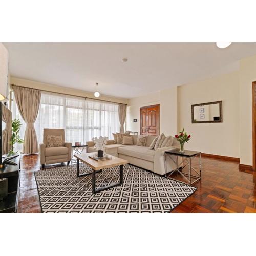 Sanctuary Luxe - 3BR with Pool - Gym & Views - by The Manna Stays