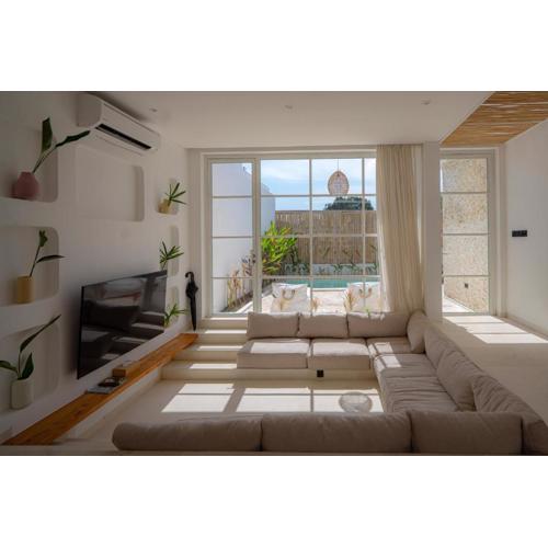 Sanctuary Uluwatu - 3 Bedrooms Pool Villa