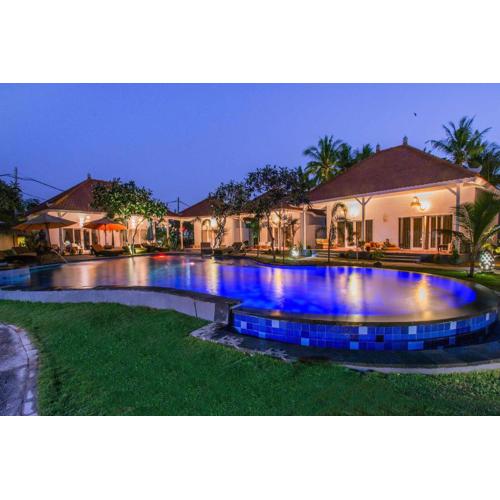 Sanghyang Bay Villas