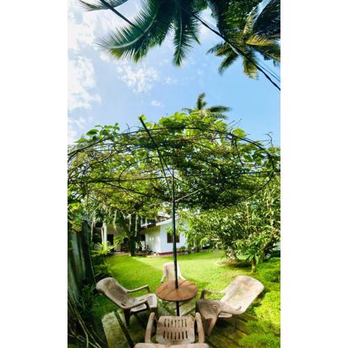 Sanithu Homestay and villa Galle