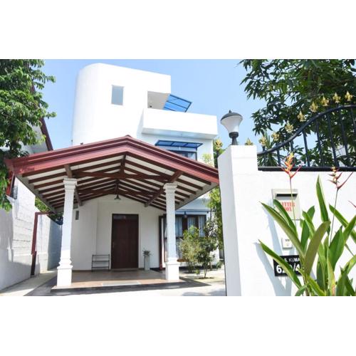 Sanmi Home Rentals Battaramulla