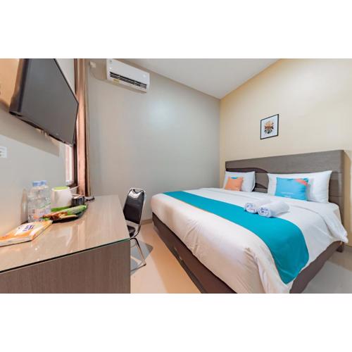 Sans Hotel Berau Square