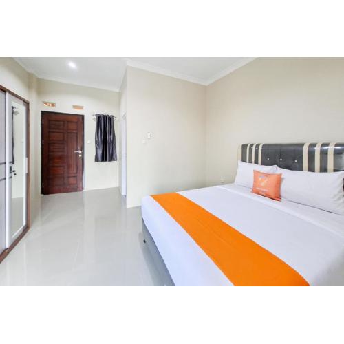 Sans Hotel Bliss Pekanbaru