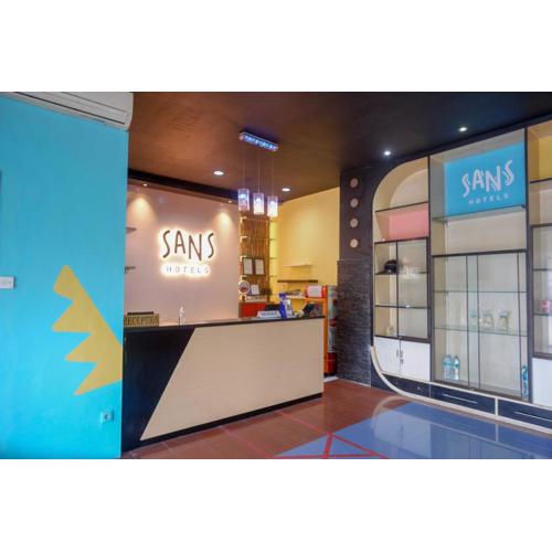 Sans Hotel International Surabaya