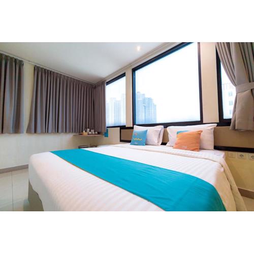 Sans Hotel Liv Ancol by RedDoorz