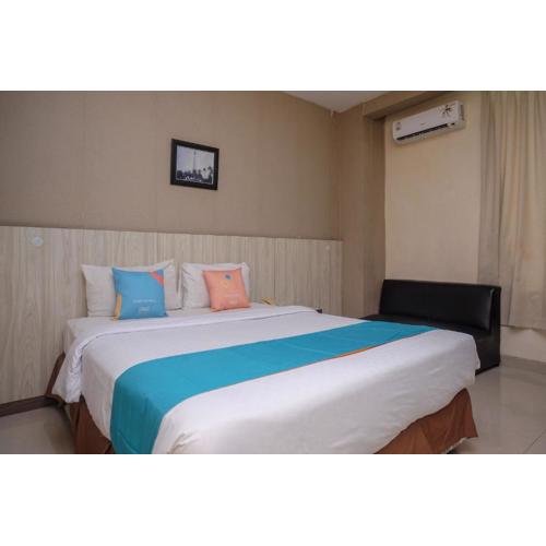 Sans Hotel Lynt Makassar