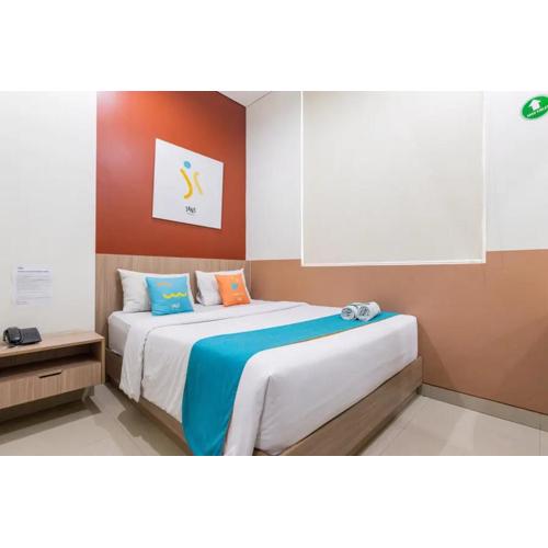 Sans Hotel Rajawali Surabaya by RedDoorz